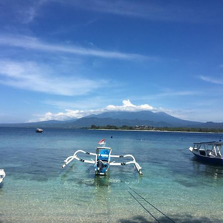 Puring Bungalows Gili Air Exterior photo
