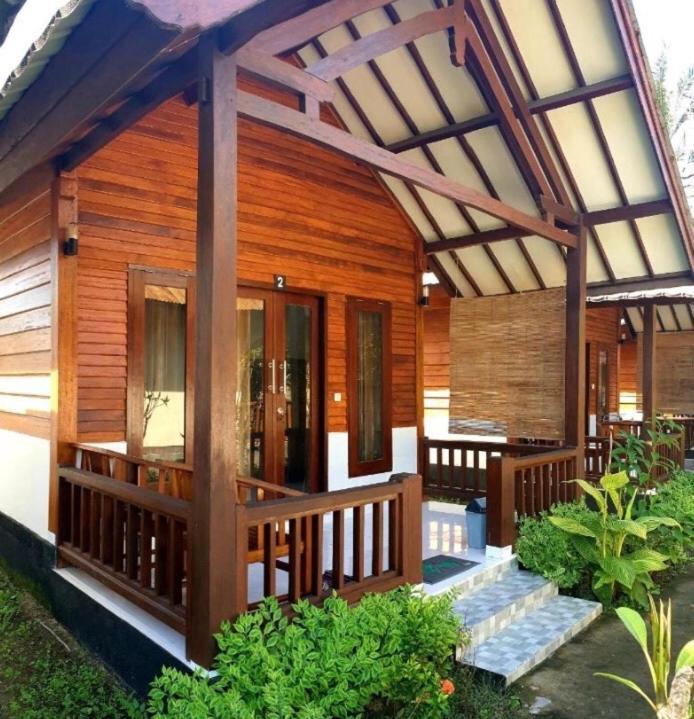 Puring Bungalows Gili Air Exterior photo